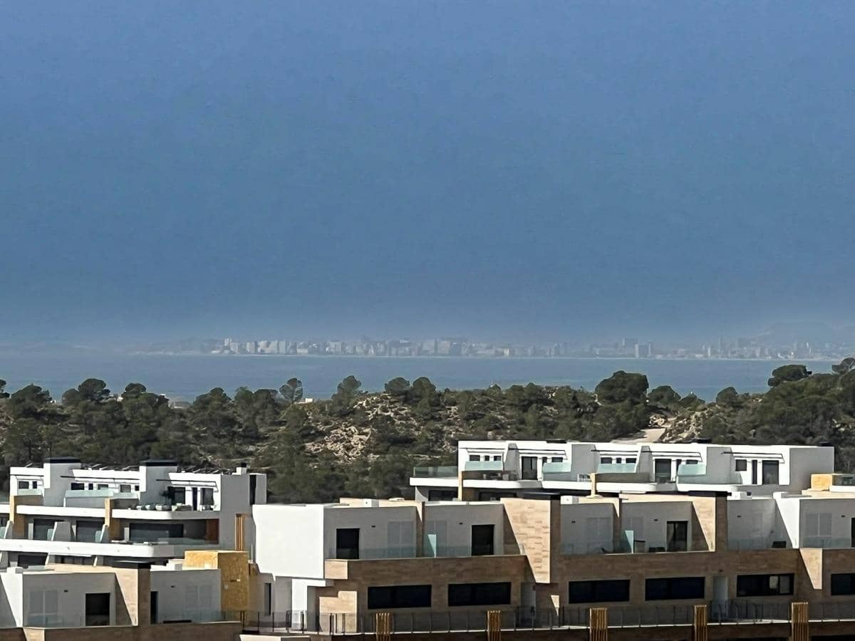 Apartamento de 2 habitaciones en Finestrat en venta con piscina garaje - 450.000 € (Ref: 9903866)