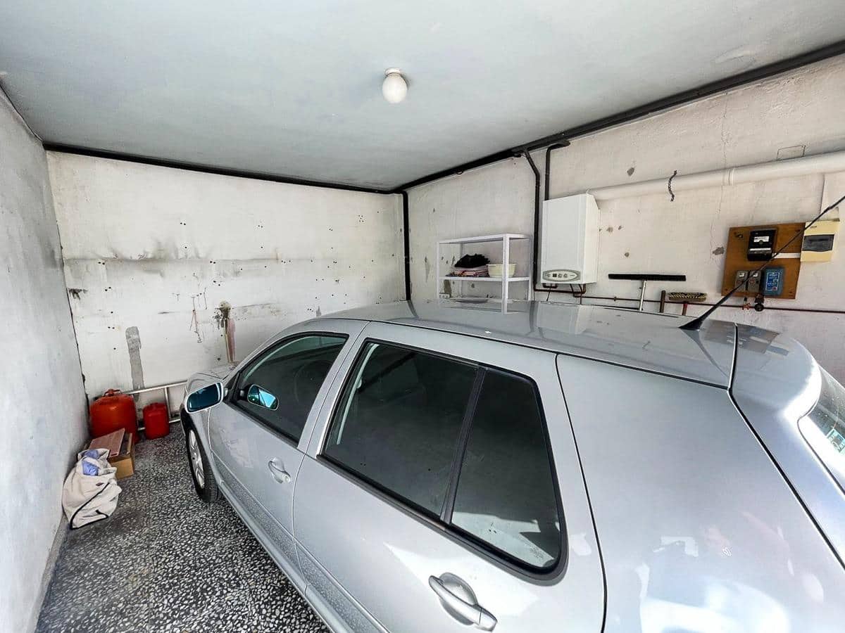 4 sypialnia Willa na sprzedaż w Alfaz del Pi / L'Alfas del Pi z basenem garażem - 950 000 € (Ref: 9915768)