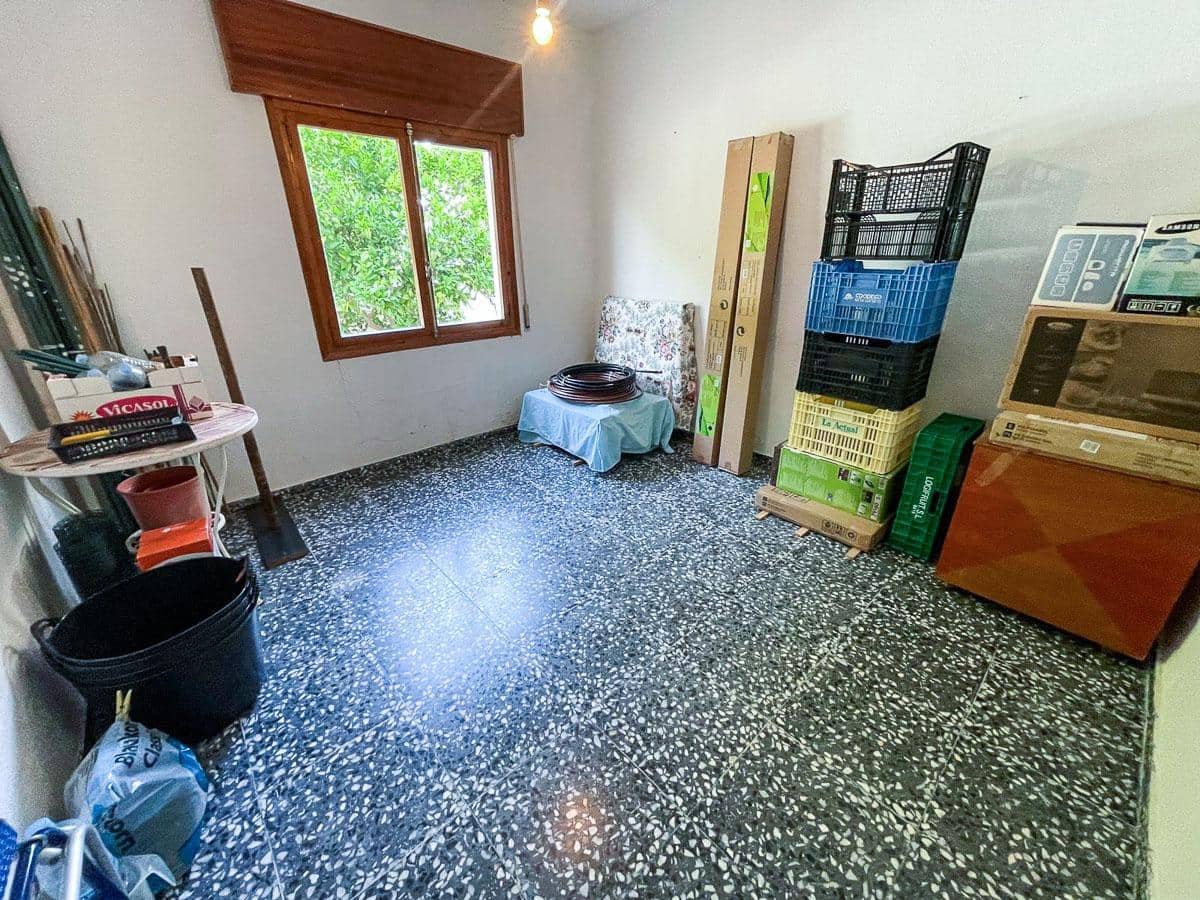 4 sypialnia Willa na sprzedaż w Alfaz del Pi / L'Alfas del Pi z basenem garażem - 950 000 € (Ref: 9915768)