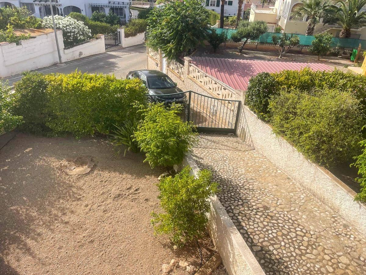4 sypialnia Willa na sprzedaż w Alfaz del Pi / L'Alfas del Pi z basenem garażem - 950 000 € (Ref: 9915768)