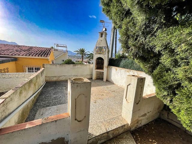 4 soveværelse Villa til salg i Albir, Alfaz del Pi / L'Alfàs del Pi med swimmingpool garage - € 950.000 (Ref: 9915768)