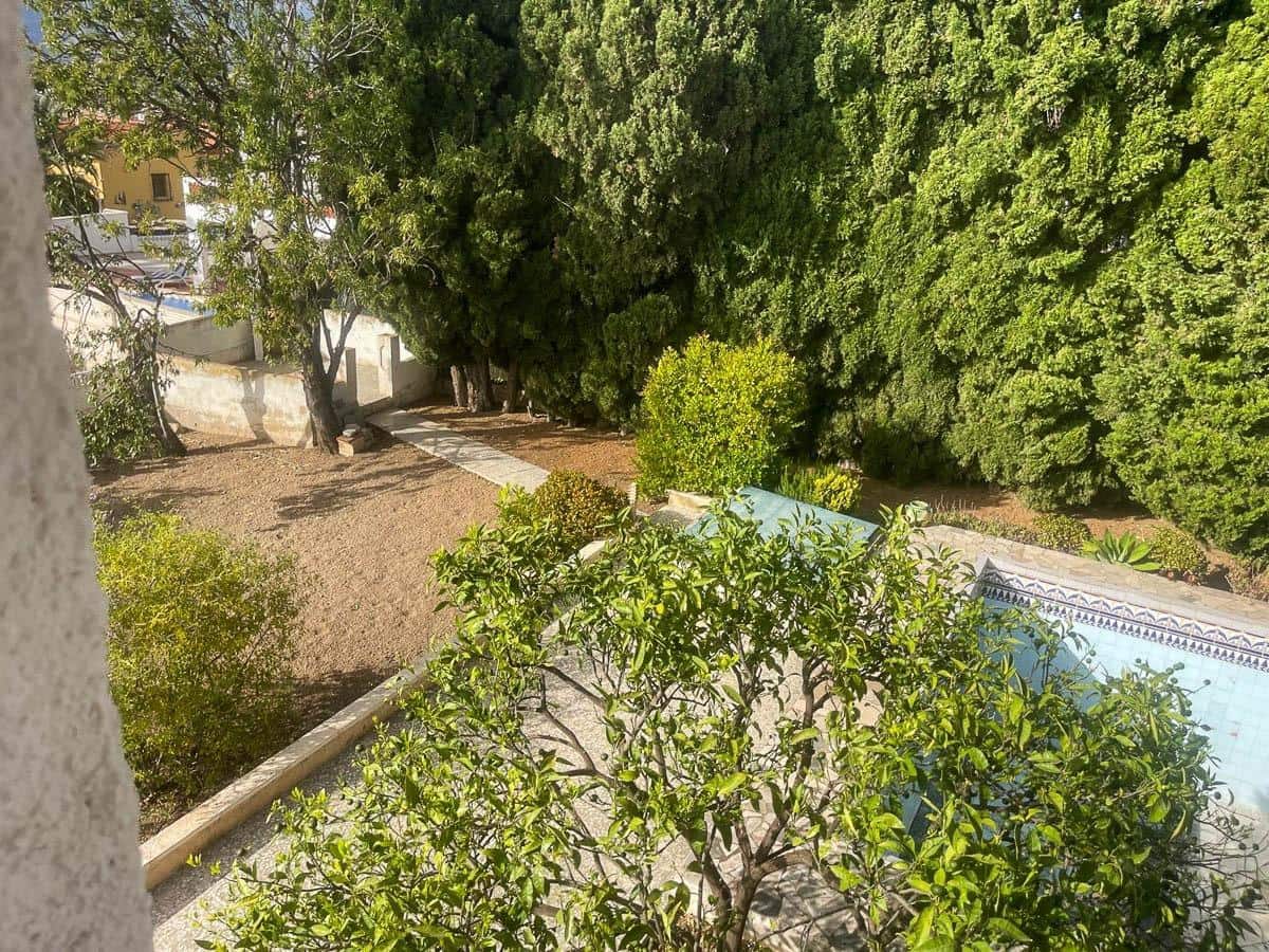 4 sypialnia Willa na sprzedaż w Alfaz del Pi / L'Alfas del Pi z basenem garażem - 950 000 € (Ref: 9915768)