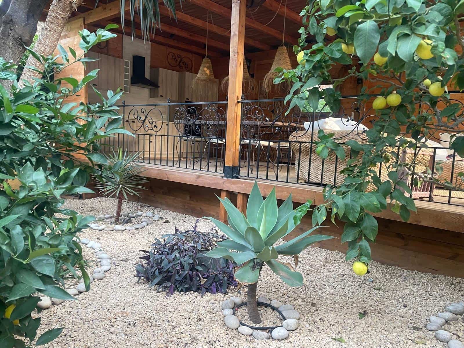 4 bedroom Villa for rent in Albir with pool - € 3,500 (Ref: 9942469)