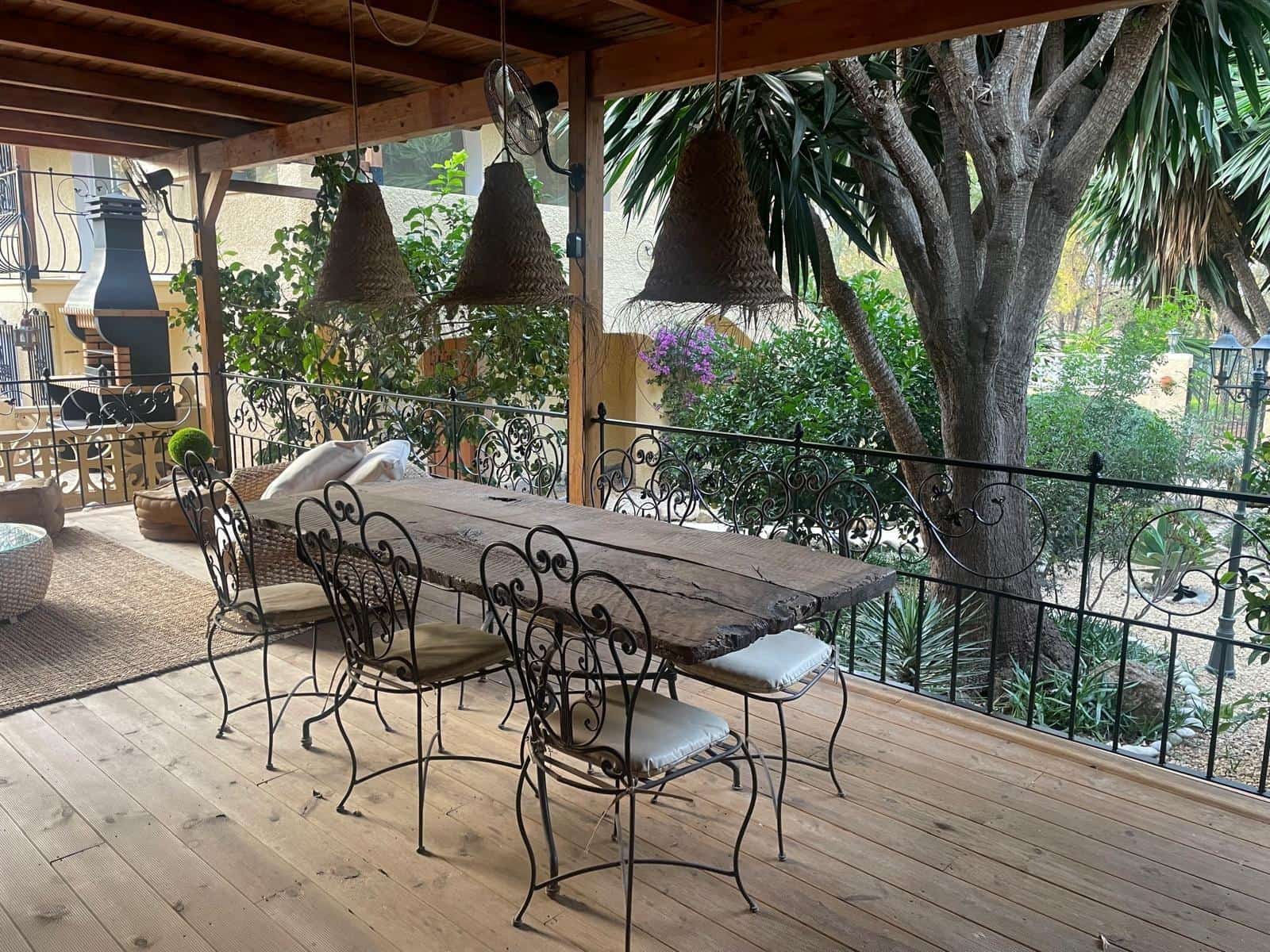 4 bedroom Villa for rent in Albir with pool - € 3,500 (Ref: 9942469)