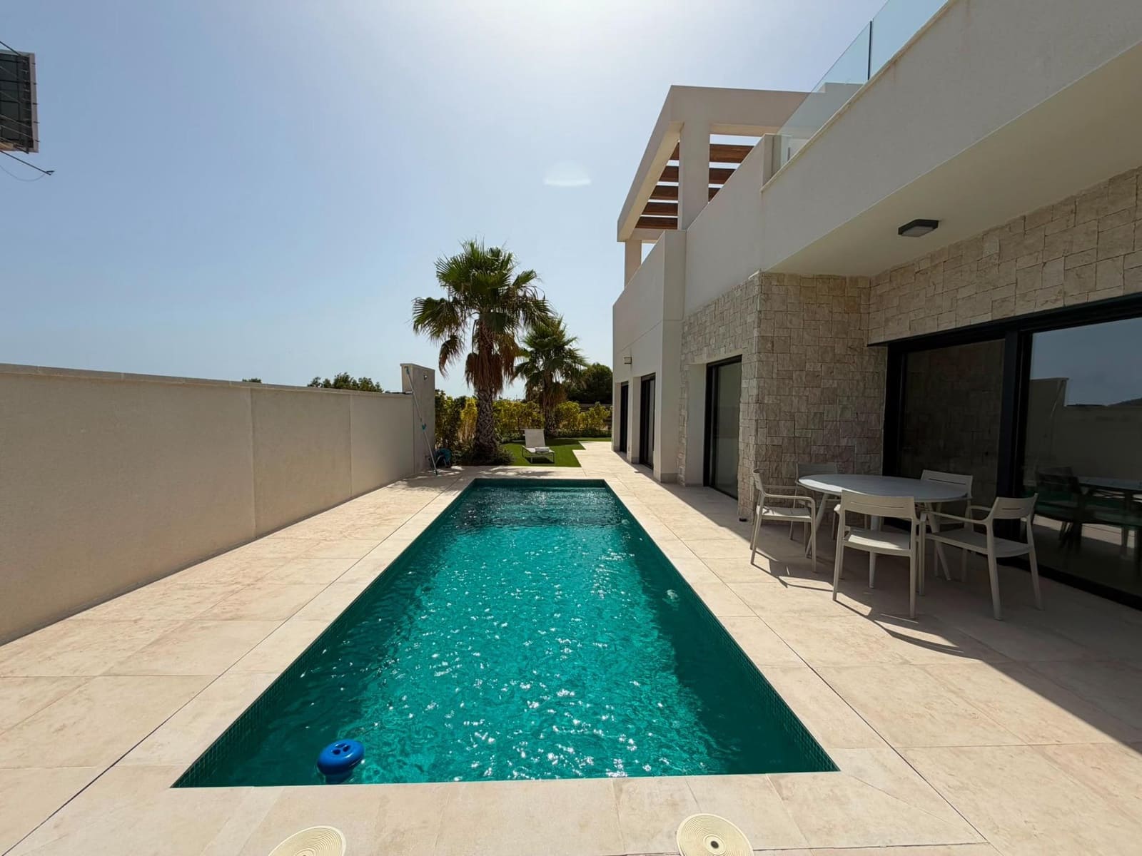 3 bedroom Villa for rent in Finestrat with pool - € 3,500 (Ref: 9973288)