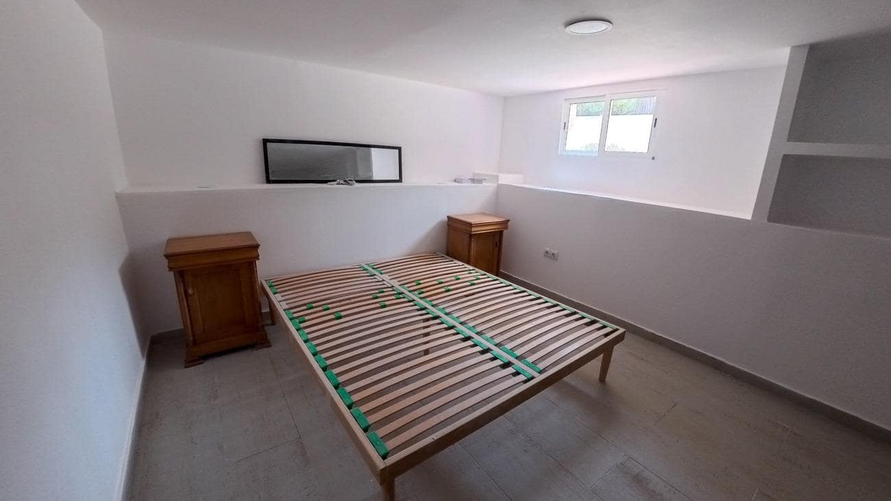 2 soverom Villa til leie i Albir med svømmebasseng garasje - € 3 000 (Ref: 9975377)