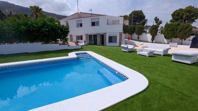 2 soverom Villa til leie i Albir, Alfaz del Pi / L'Alfàs del Pi med svømmebasseng garasje - € 3 000 (Ref: 9975377)