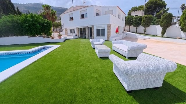 2 soverom Villa til leie i Albir, Alfaz del Pi / L'Alfàs del Pi med svømmebasseng garasje - € 3 000 (Ref: 9975377)