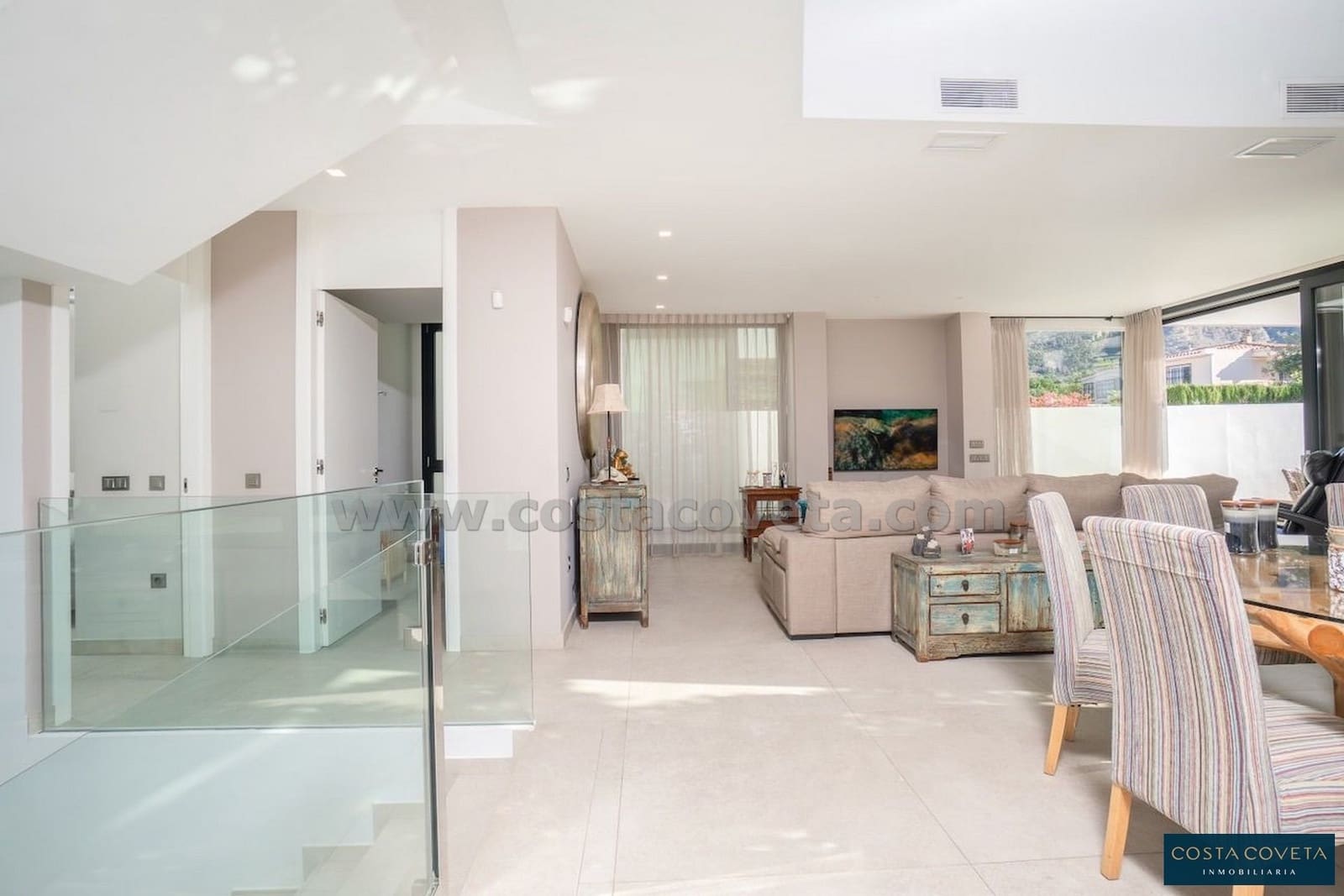 4 bedroom Villa for sale in Albir with pool garage - € 1,675,000 (Ref: 9462603)