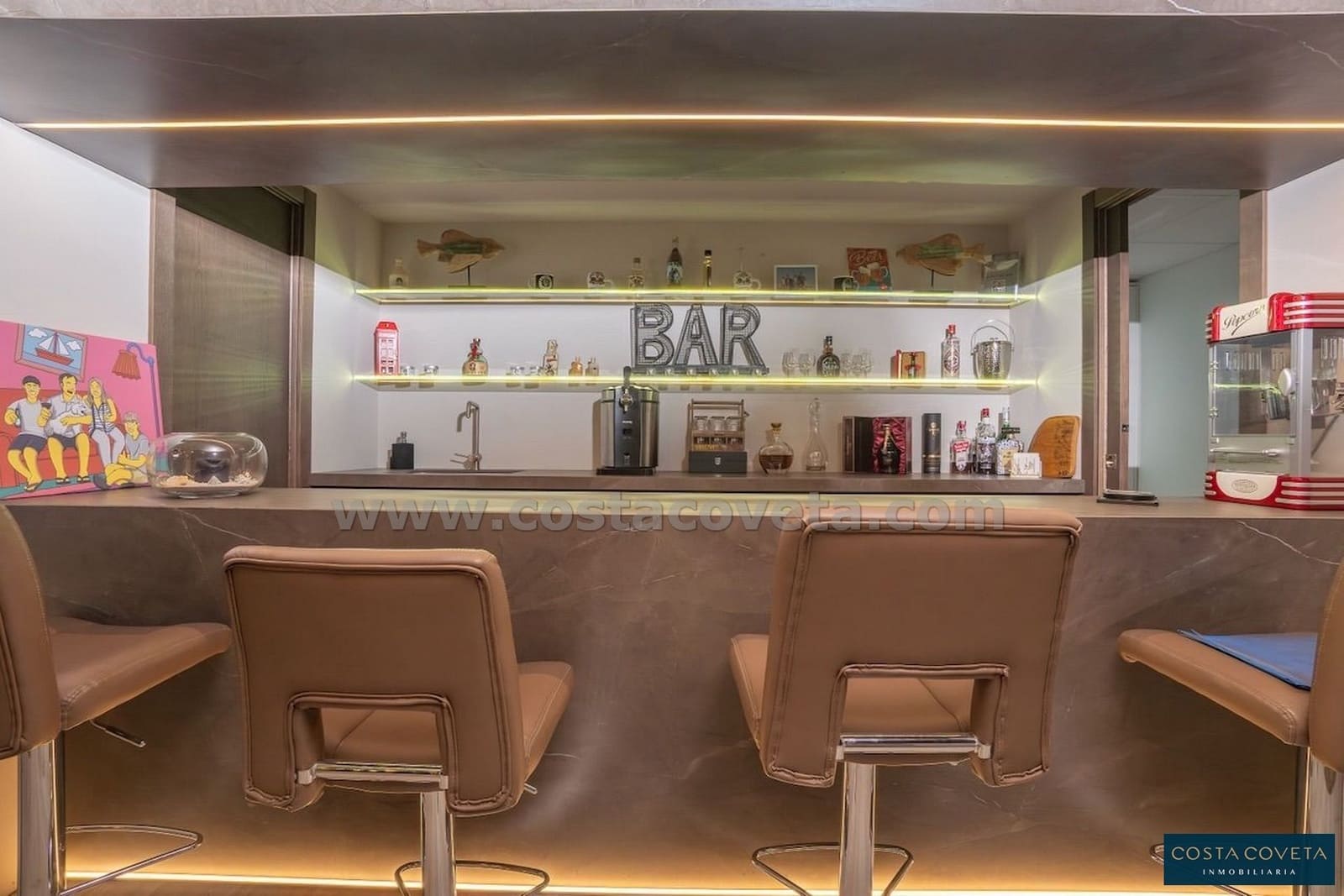 4 bedroom Villa for sale in Albir with pool garage - € 1,675,000 (Ref: 9462603)