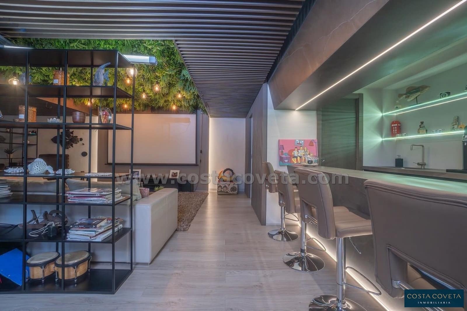 4 bedroom Villa for sale in Albir with pool garage - € 1,675,000 (Ref: 9462603)