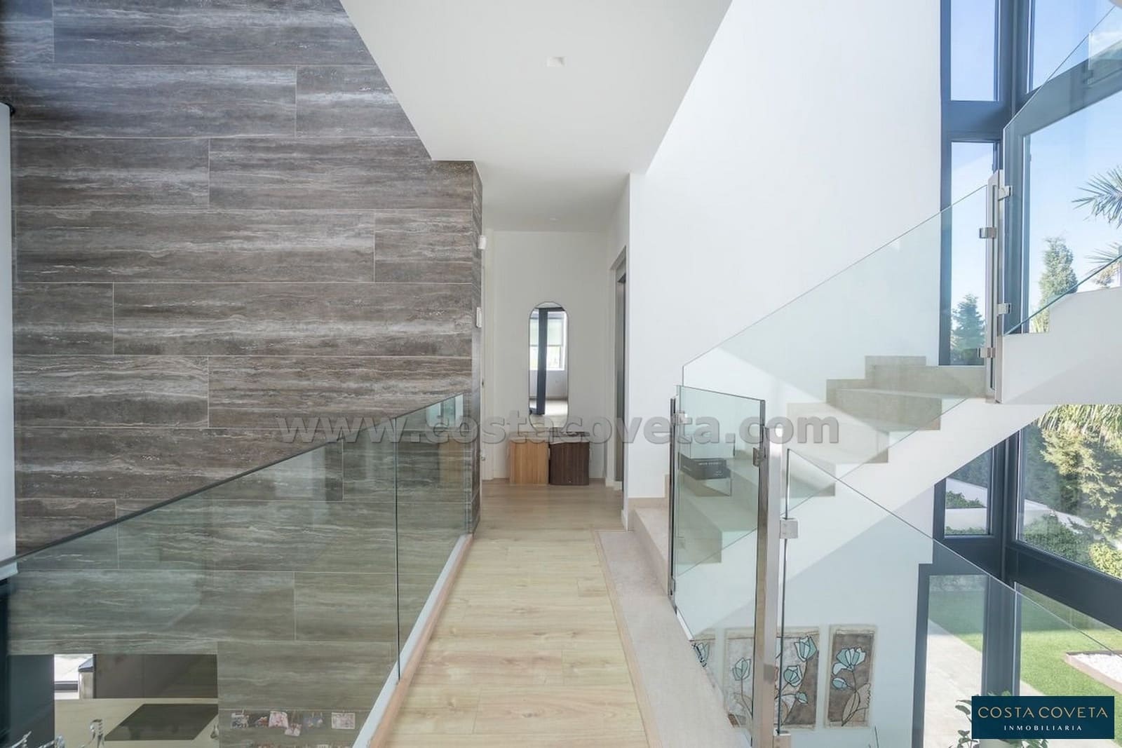 4 bedroom Villa for sale in Albir with pool garage - € 1,675,000 (Ref: 9462603)