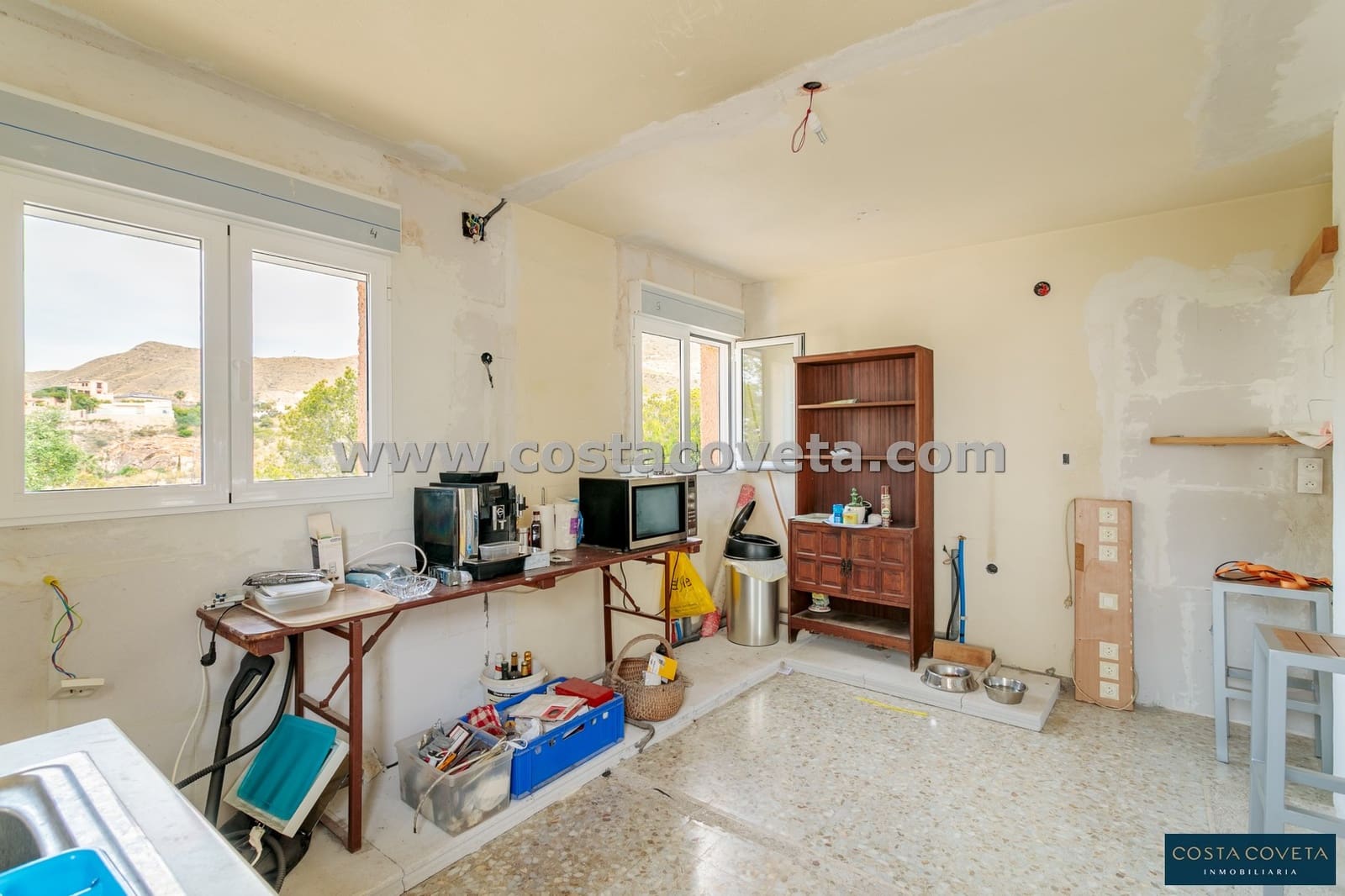 2 bedroom Villa for sale in Coveta Fuma with garage - € 370,000 (Ref: 9462604)