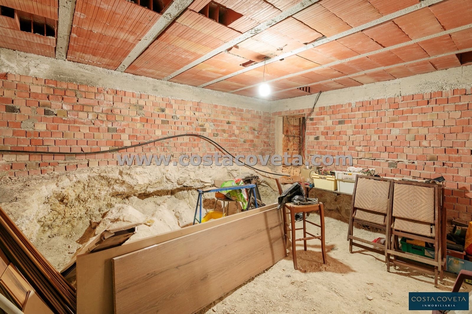 2 bedroom Villa for sale in Coveta Fuma with garage - € 370,000 (Ref: 9462604)