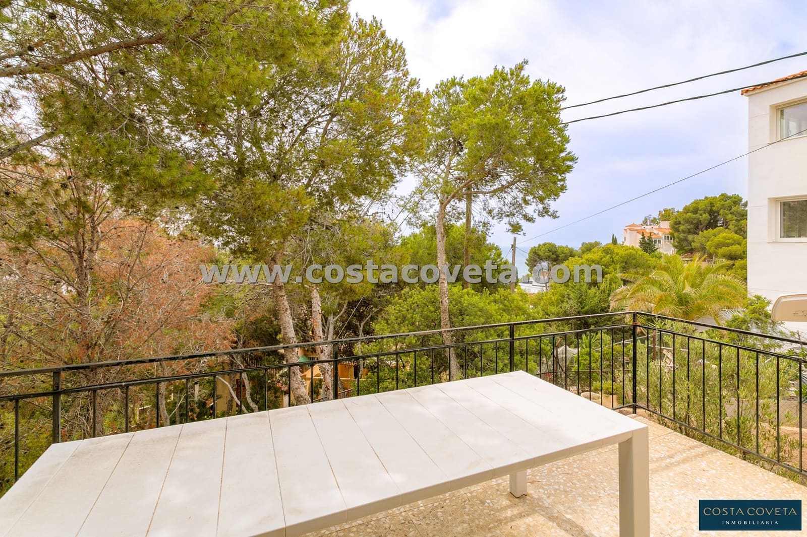 2 bedroom Villa for sale in Coveta Fuma with garage - € 370,000 (Ref: 9462604)