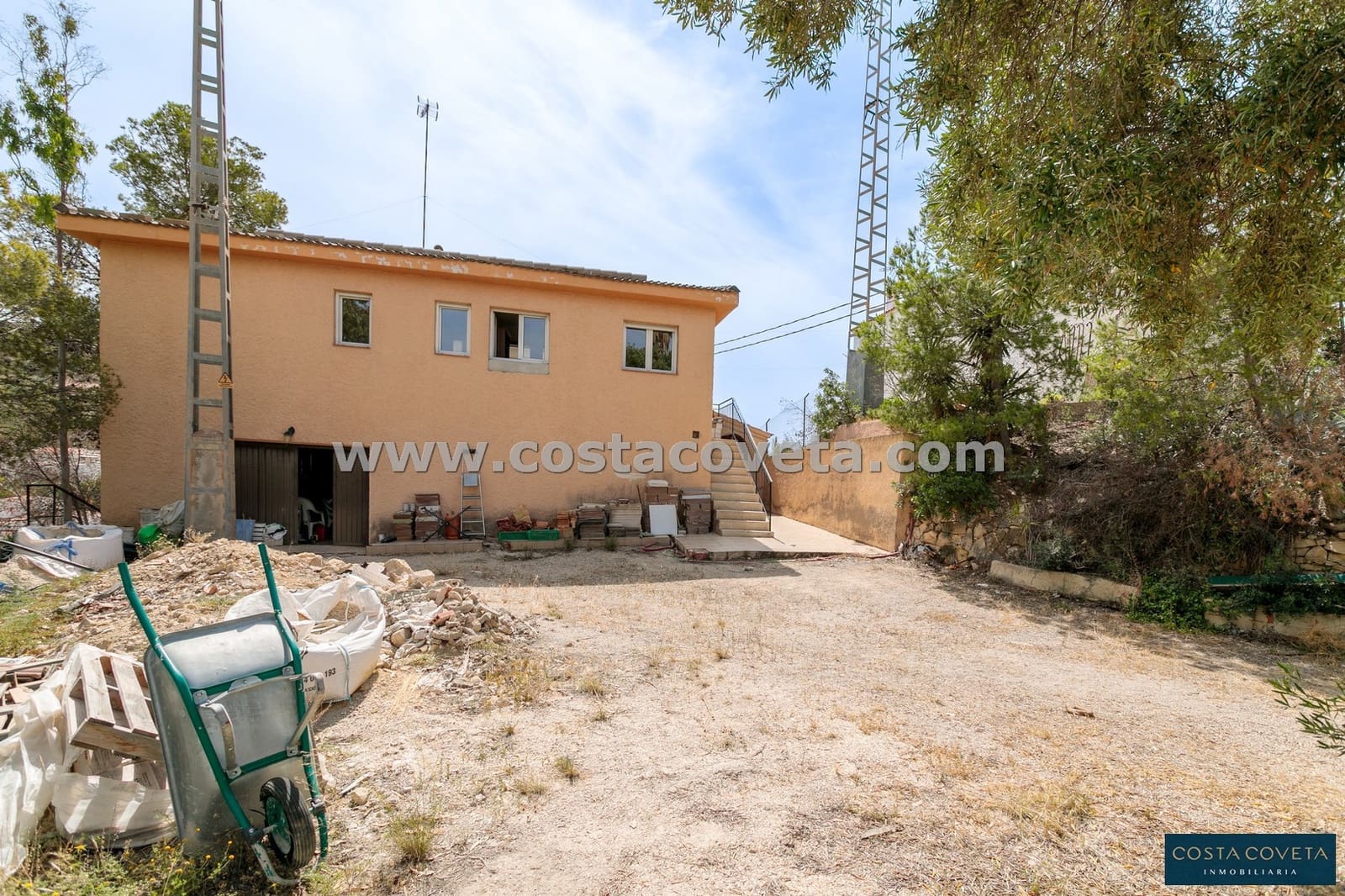 2 bedroom Villa for sale in Coveta Fuma with garage - € 370,000 (Ref: 9462604)