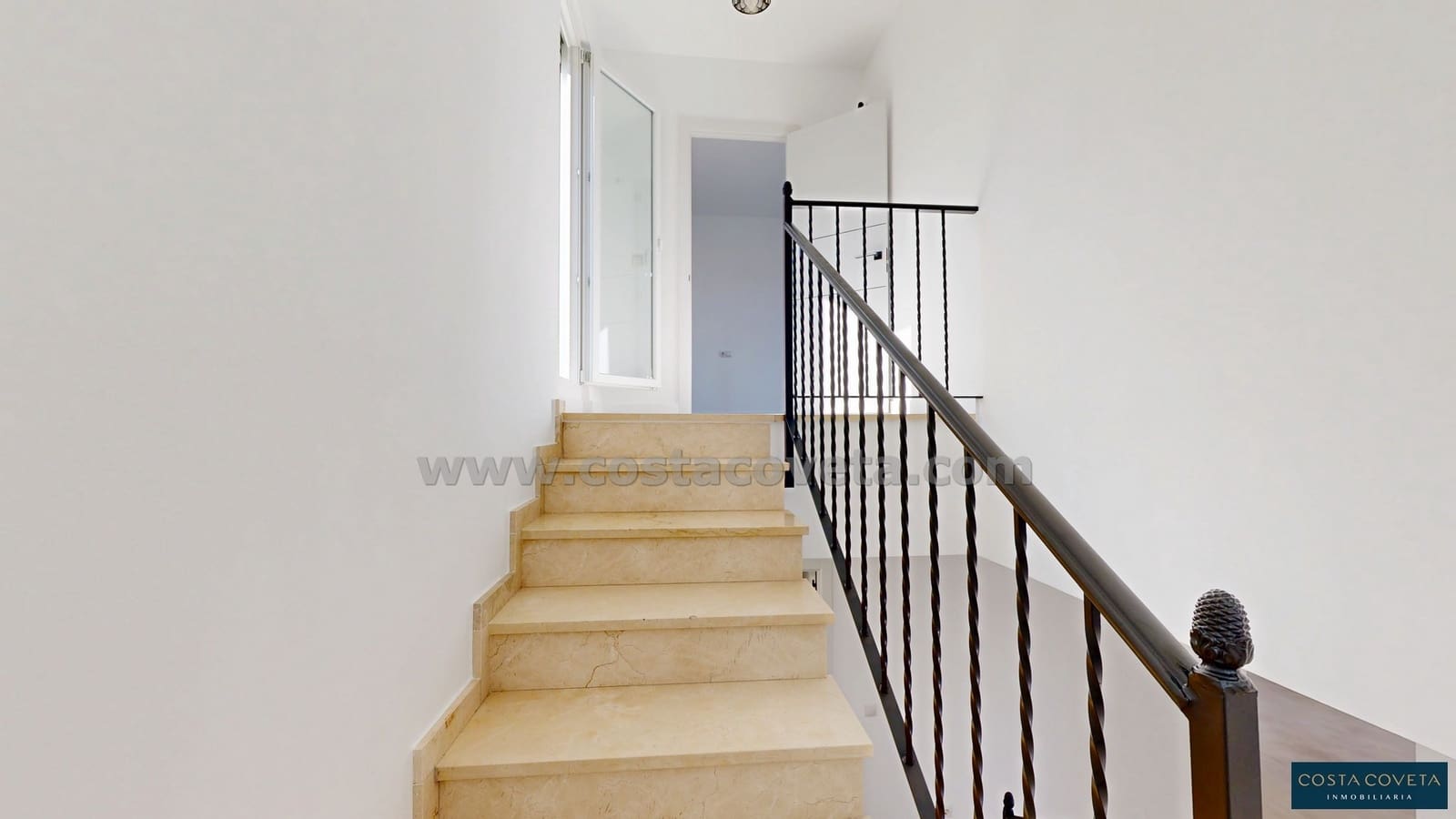 3 chambre Maison de Ville à vendre à El Campello avec garage - 550 000 € (Ref: 9462605)