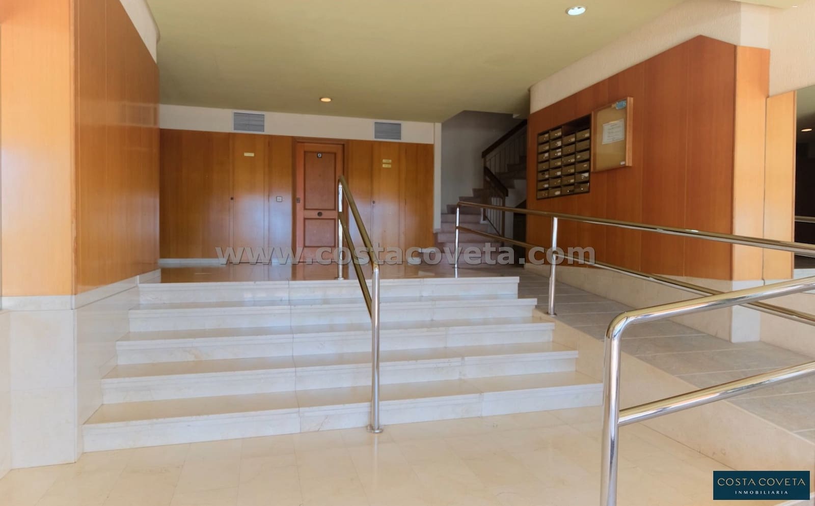 4 bedroom Apartment for sale in La Villajoyosa / Vila Joiosa with garage - € 425,000 (Ref: 9462606)