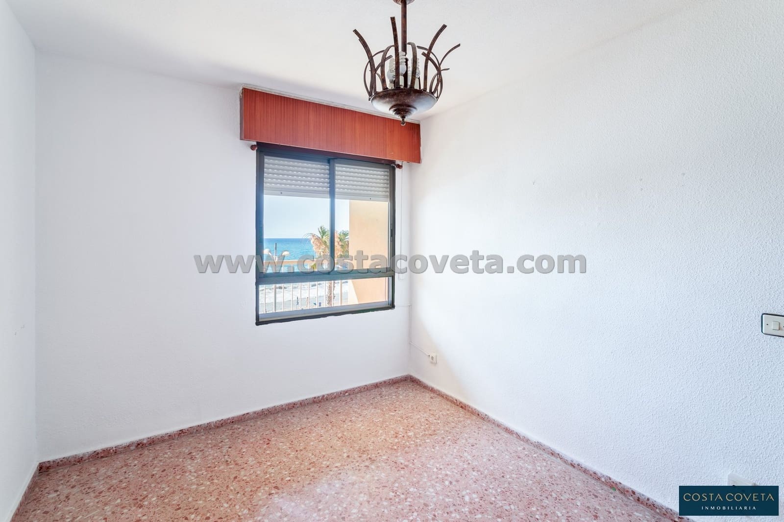 4 bedroom Apartment for sale in La Villajoyosa / Vila Joiosa with garage - € 425,000 (Ref: 9462606)