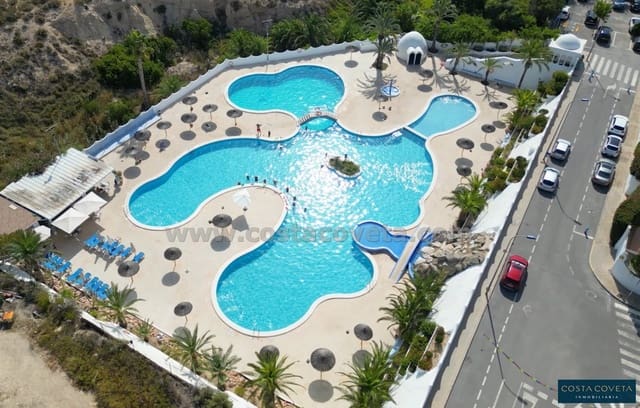 Pareado de 3 habitaciones en El Campello en venta con piscina - 357.500 € (Ref: 9462607)