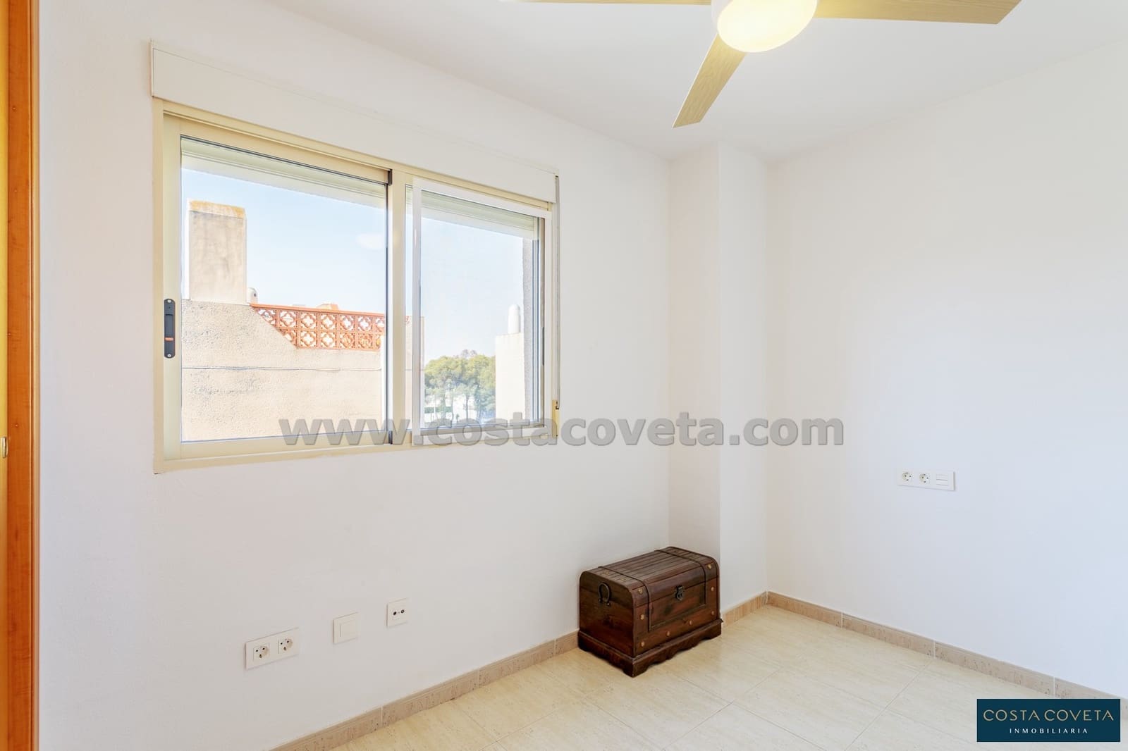 3 bedroom Semi-detached Villa for sale in El Campello with pool - € 357,500 (Ref: 9462607)