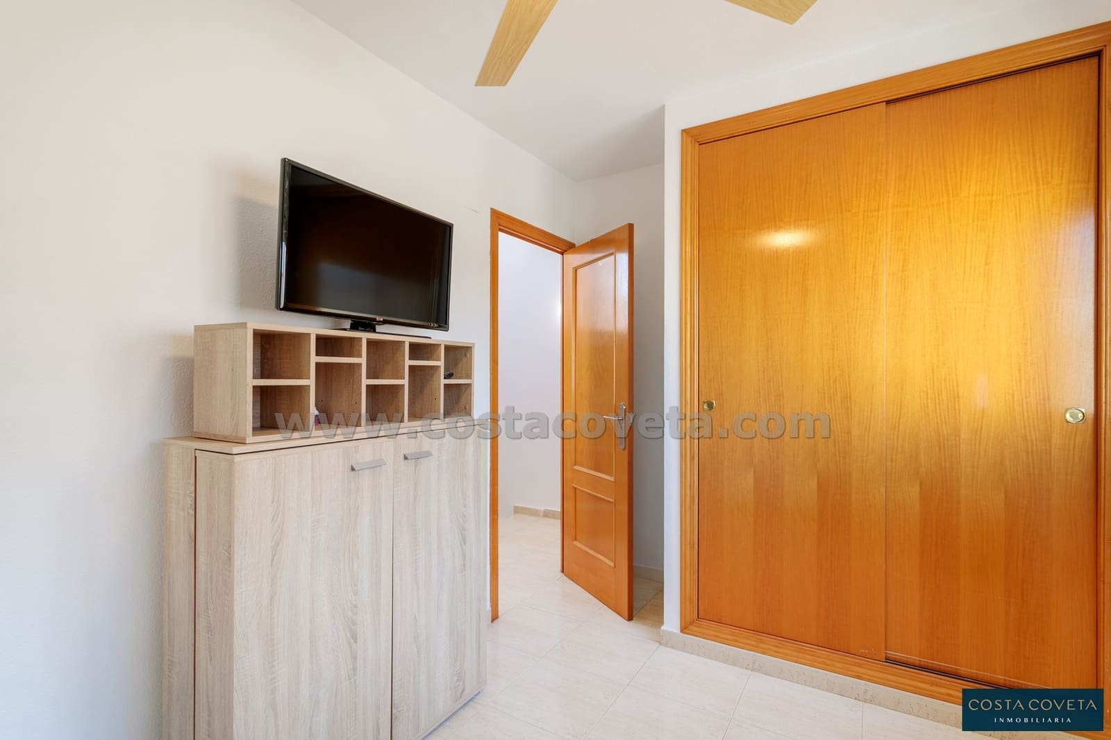 3 bedroom Semi-detached Villa for sale in El Campello with pool - € 357,500 (Ref: 9462607)