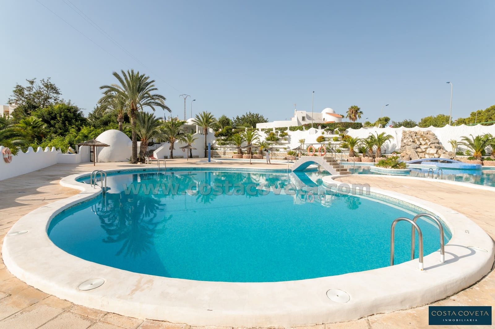 3 bedroom Semi-detached Villa for sale in El Campello with pool - € 357,500 (Ref: 9462607)