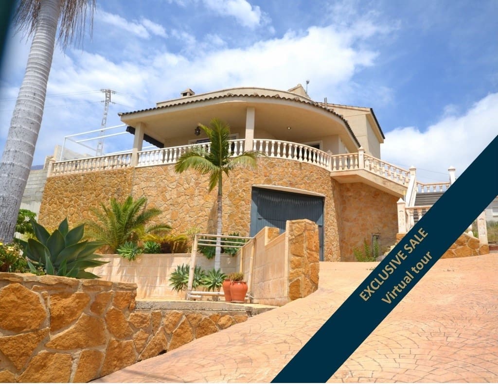 3 bedroom Villa for sale in El Campello with pool garage - € 595,000 (Ref: 9462608)