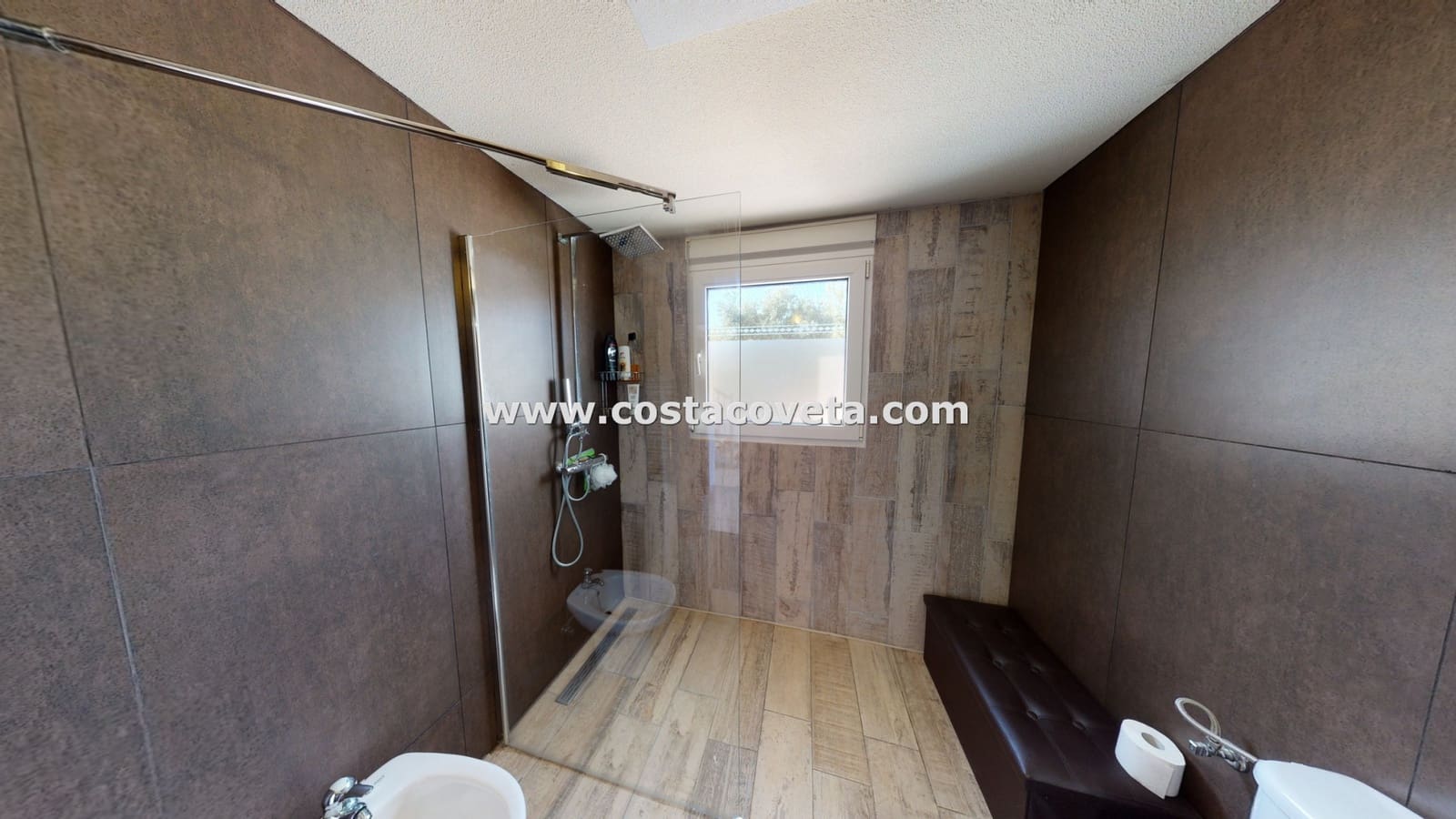 3 bedroom Villa for sale in El Campello with pool garage - € 595,000 (Ref: 9462608)