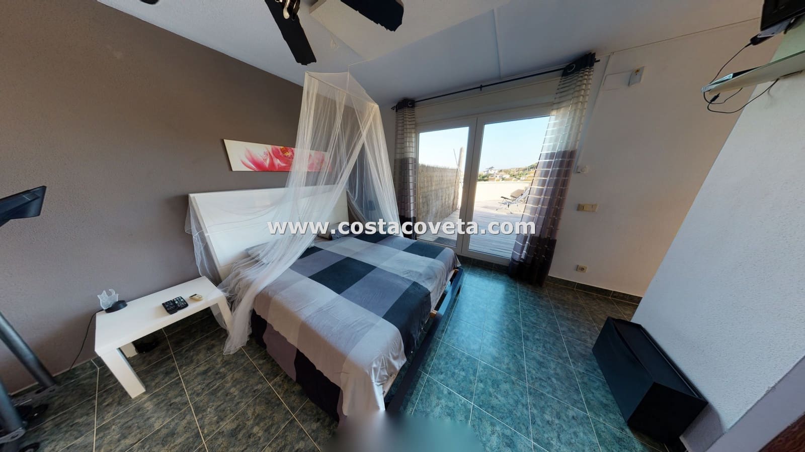 3 bedroom Villa for sale in El Campello with pool garage - € 595,000 (Ref: 9462608)