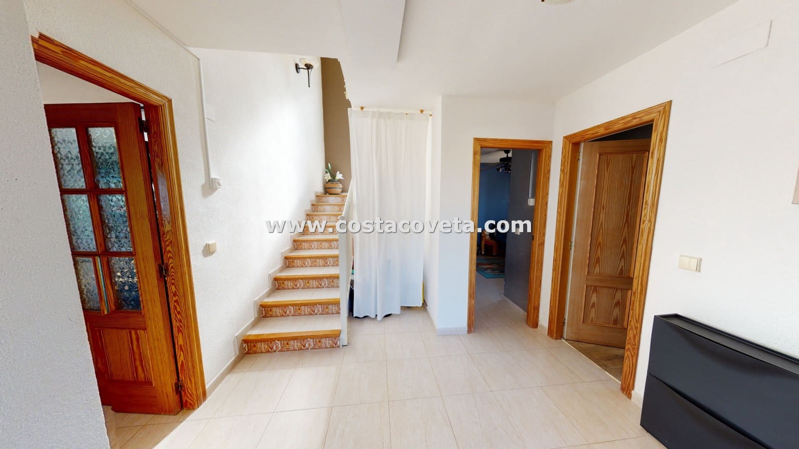 3 bedroom Villa for sale in El Campello with pool garage - € 595,000 (Ref: 9462608)