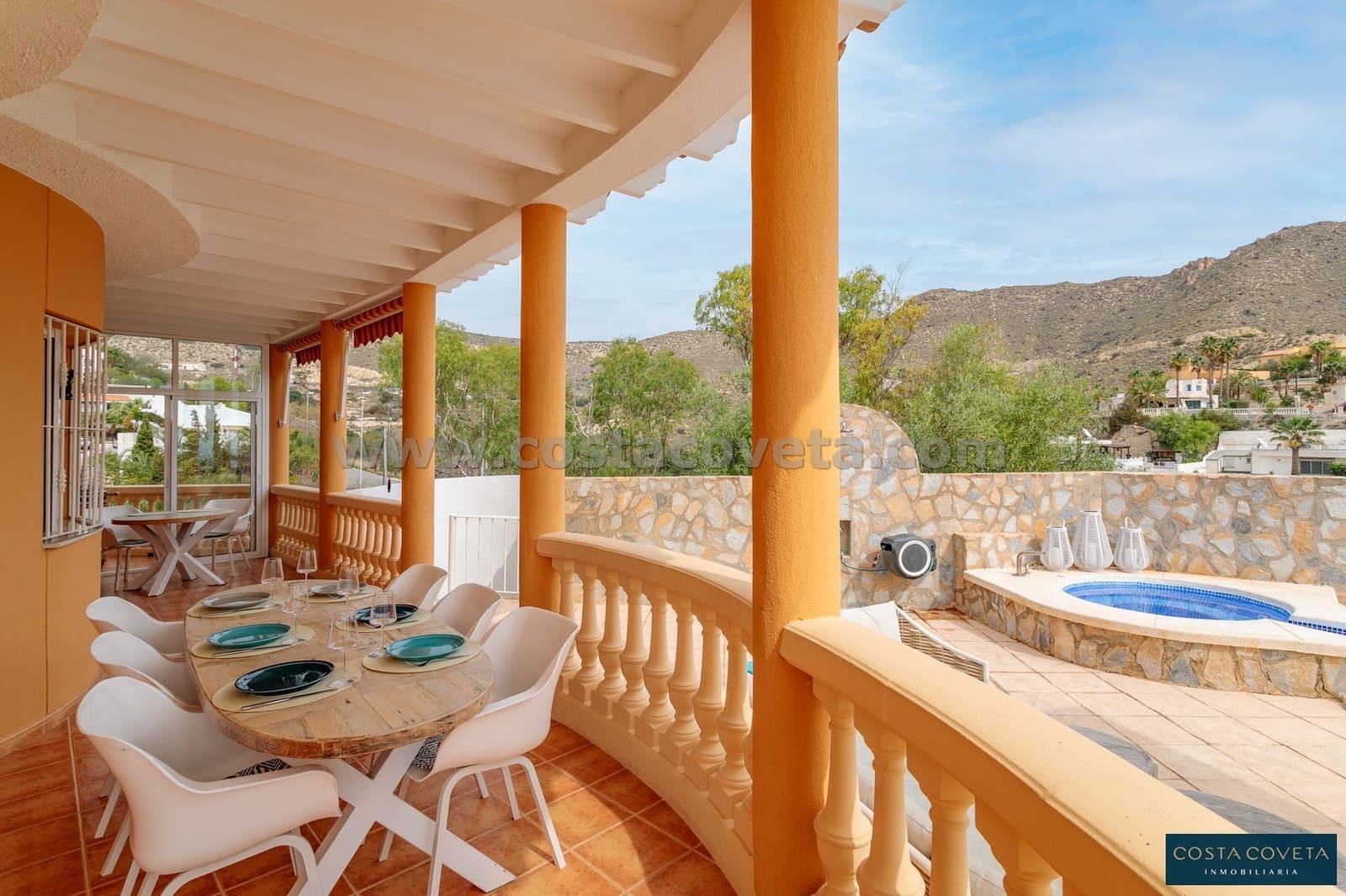 3 bedroom Villa for sale in Coveta Fuma with pool garage - € 649,000 (Ref: 9462612)