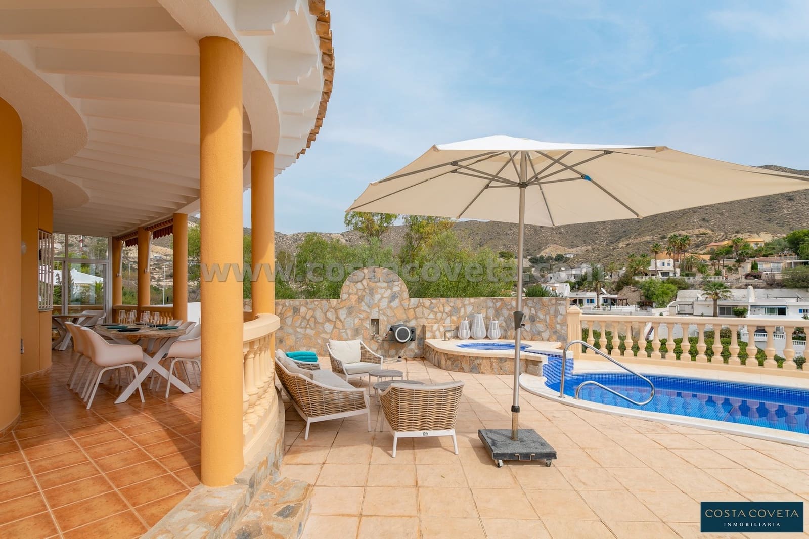 3 bedroom Villa for sale in Coveta Fuma with pool garage - € 649,000 (Ref: 9462612)