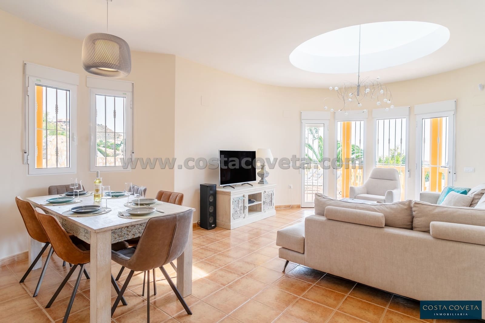 3 bedroom Villa for sale in Coveta Fuma with pool garage - € 649,000 (Ref: 9462612)