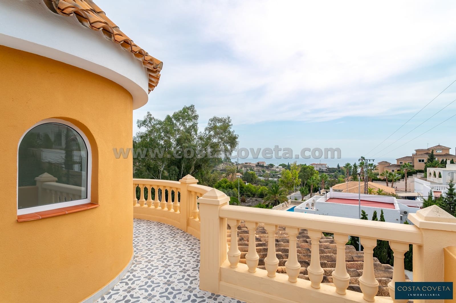 3 bedroom Villa for sale in Coveta Fuma with pool garage - € 649,000 (Ref: 9462612)