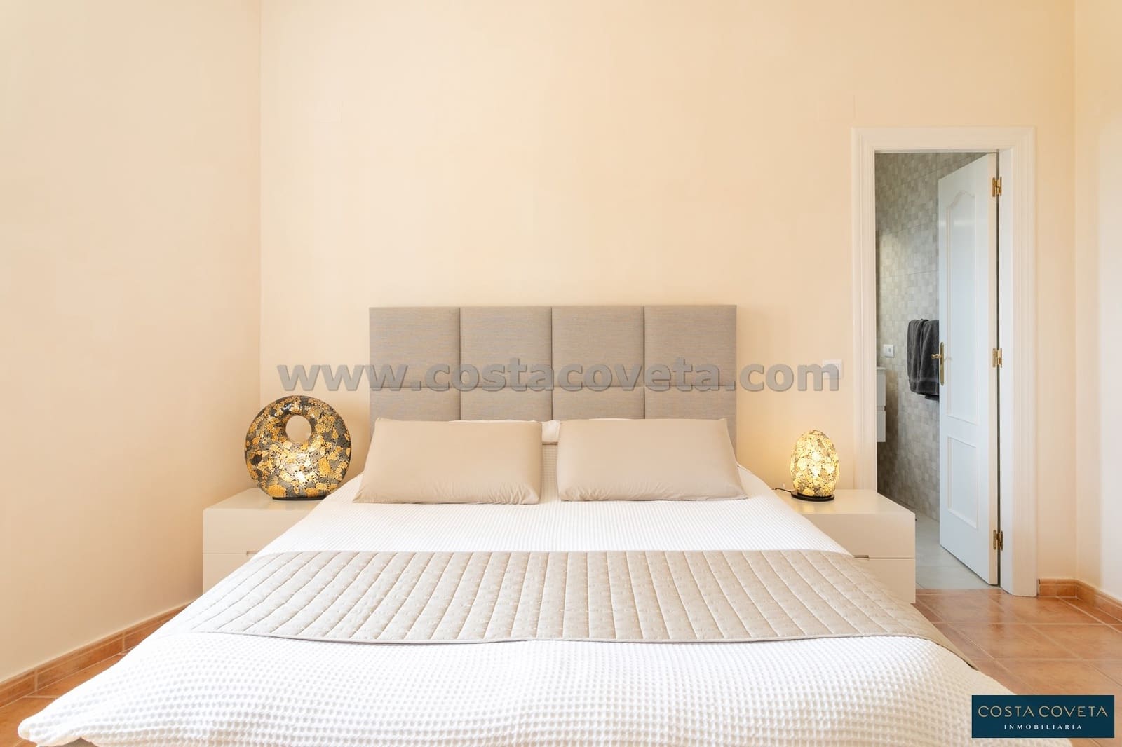 3 bedroom Villa for sale in Coveta Fuma with pool garage - € 649,000 (Ref: 9462612)