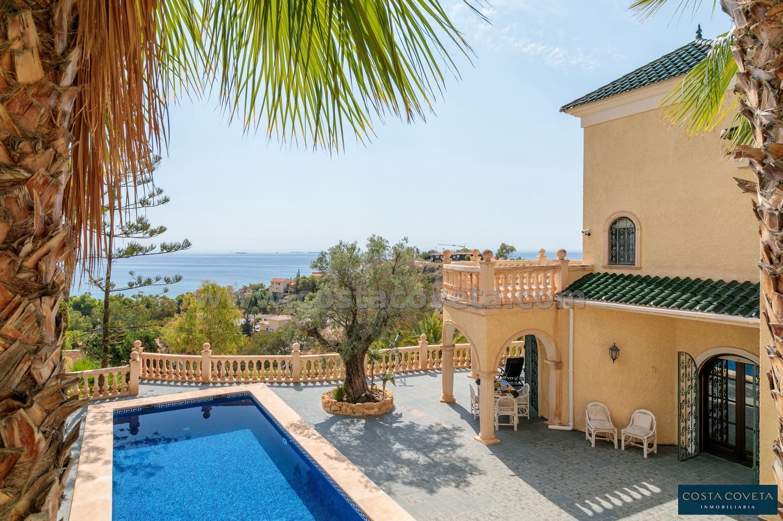 3 bedroom Villa for sale in Coveta Fuma with pool garage - € 1,195,000 (Ref: 9462613)