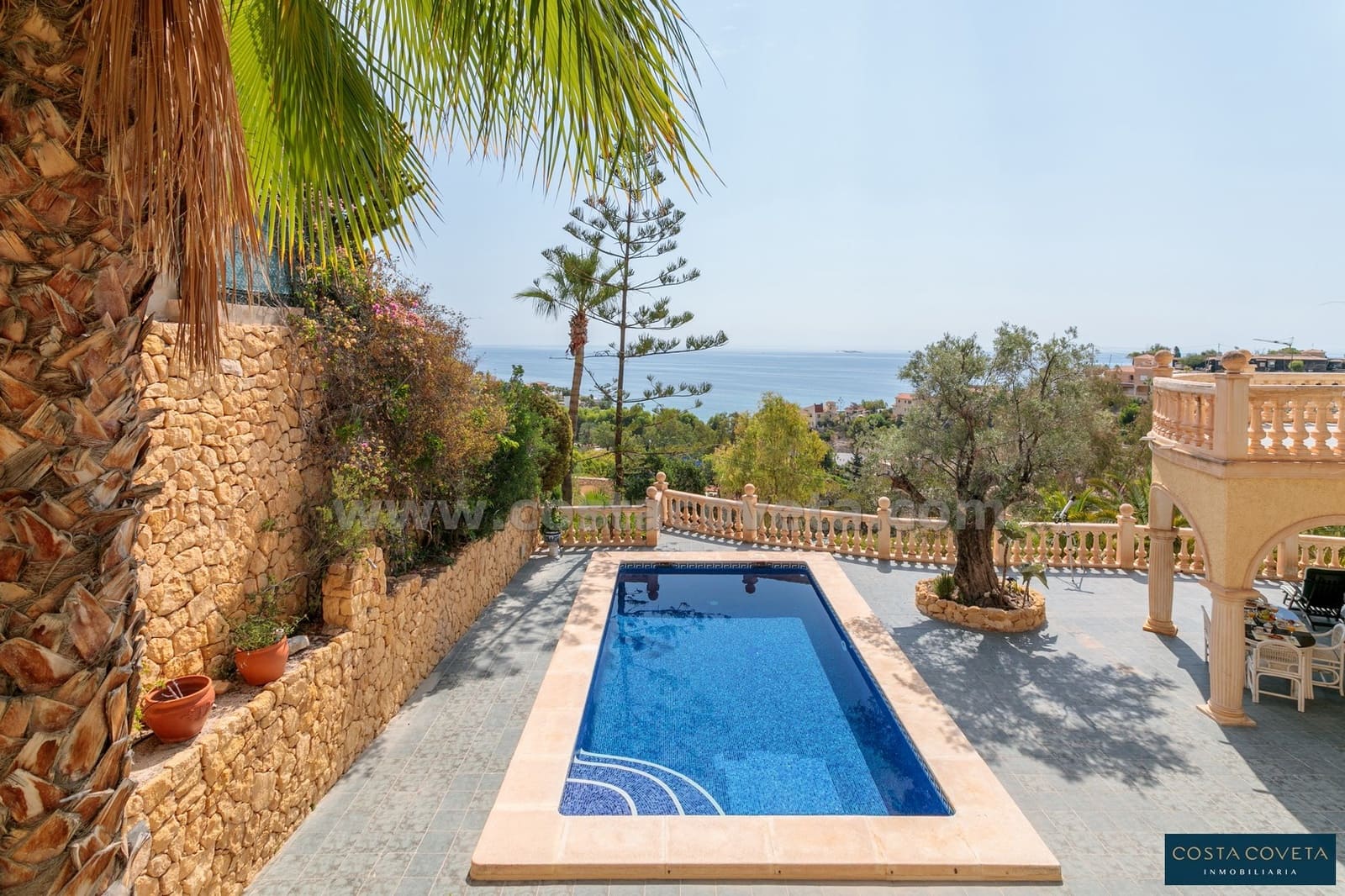 3 bedroom Villa for sale in Coveta Fuma with pool garage - € 1,195,000 (Ref: 9462613)