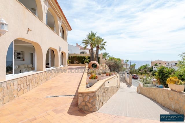 Chalet de 5 habitaciones en Coveta Fuma, El Campello en venta con piscina garaje - 1.600.000 € (Ref: 9462615)