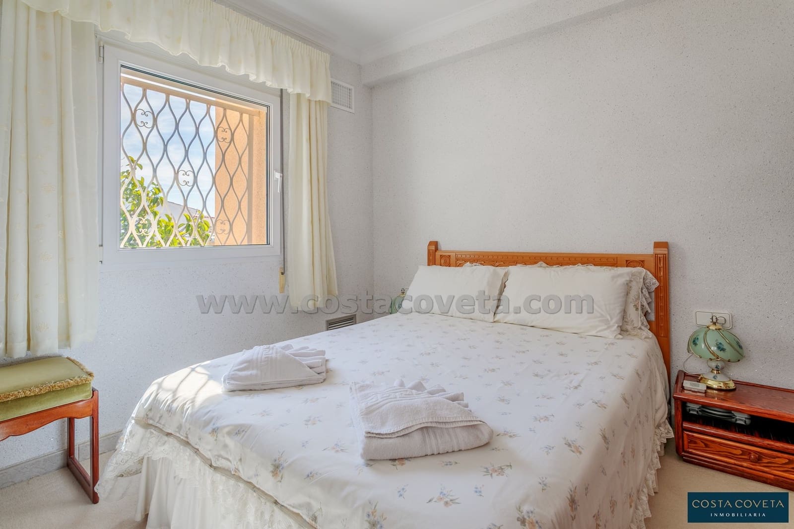 5 bedroom Villa for sale in Coveta Fuma with pool garage - € 1,600,000 (Ref: 9462615)