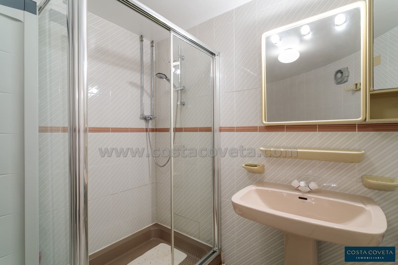 5 bedroom Villa for sale in Coveta Fuma with pool garage - € 1,600,000 (Ref: 9462615)