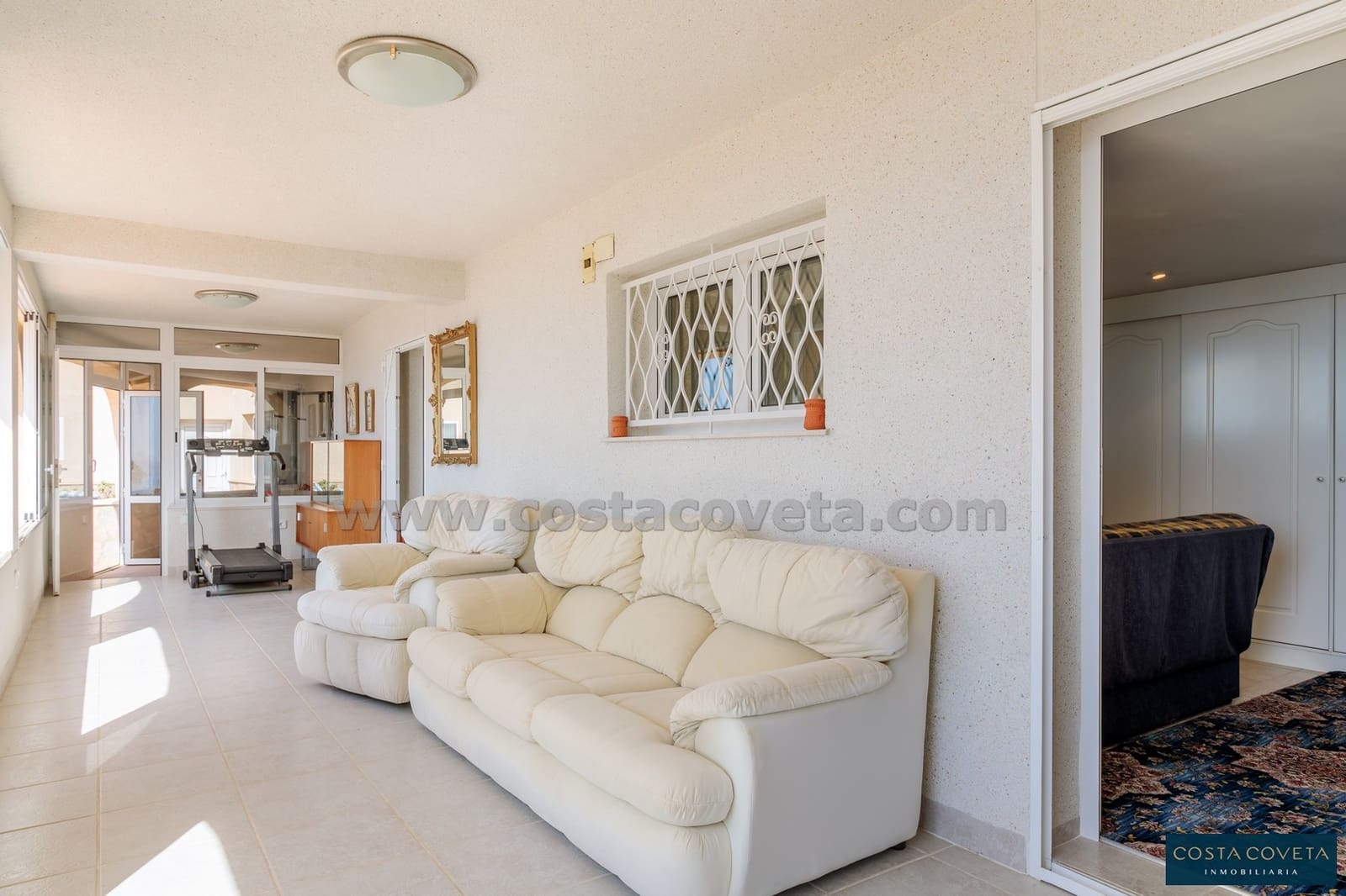 5 bedroom Villa for sale in Coveta Fuma with pool garage - € 1,600,000 (Ref: 9462615)