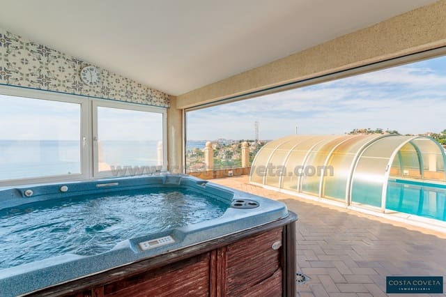 Chalet de 5 habitaciones en Coveta Fuma, El Campello en venta con piscina garaje - 1.600.000 € (Ref: 9462615)