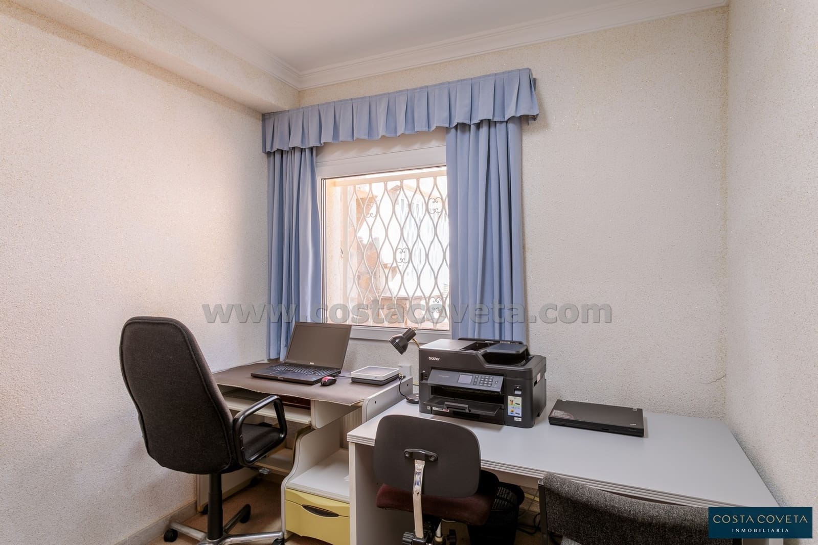 5 bedroom Villa for sale in Coveta Fuma with pool garage - € 1,600,000 (Ref: 9462615)