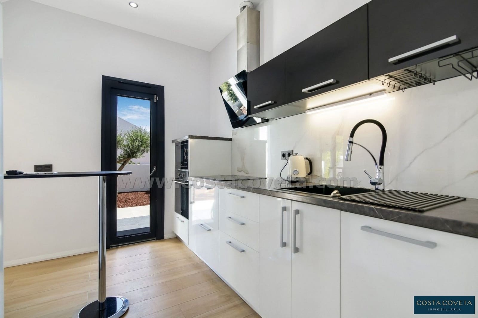 4 bedroom Villa for sale in Altea la Vella with pool garage - € 995,000 (Ref: 9462616)