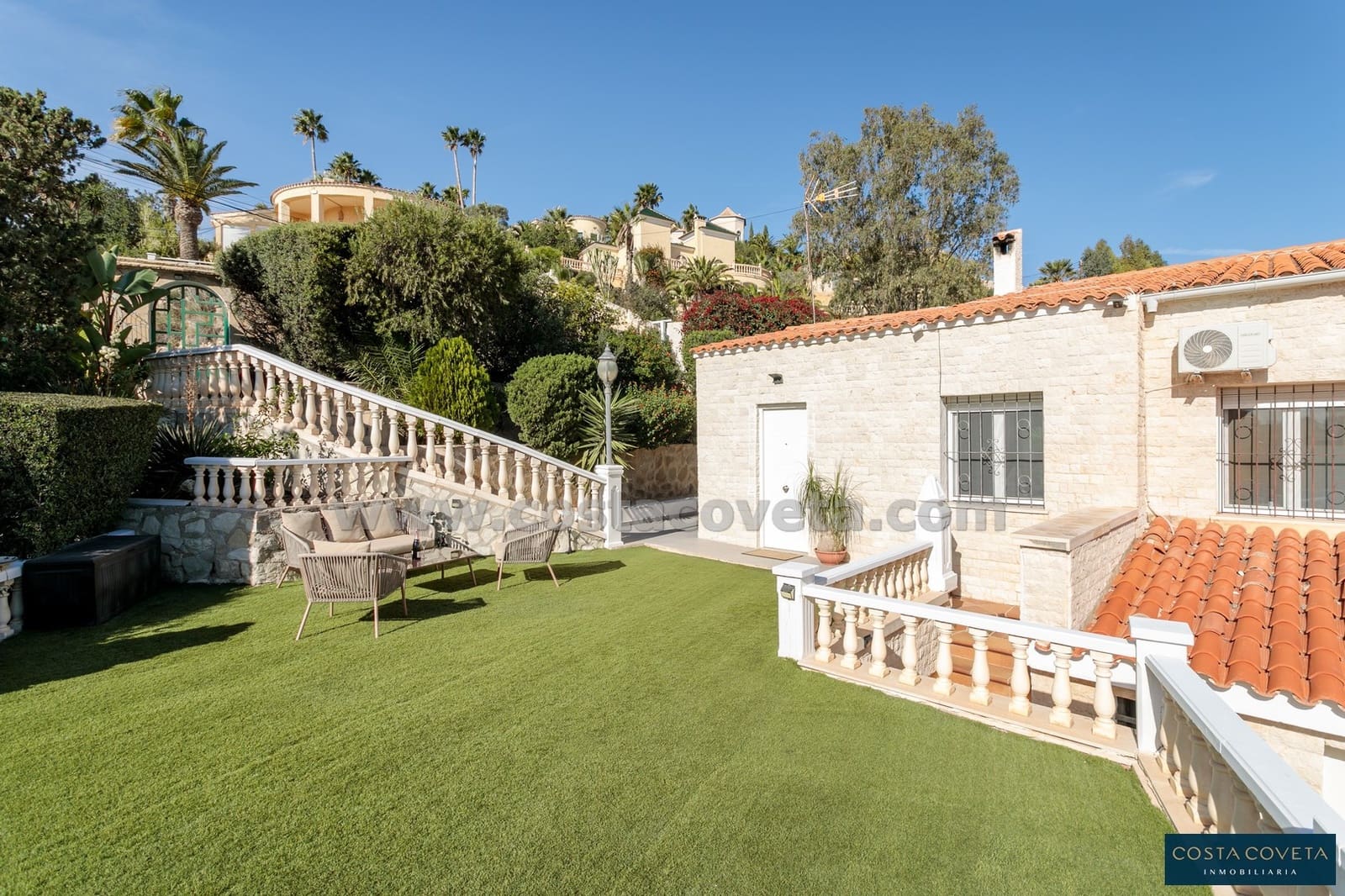 3 bedroom Villa for sale in Coveta Fuma with pool garage - € 795,000 (Ref: 9462618)