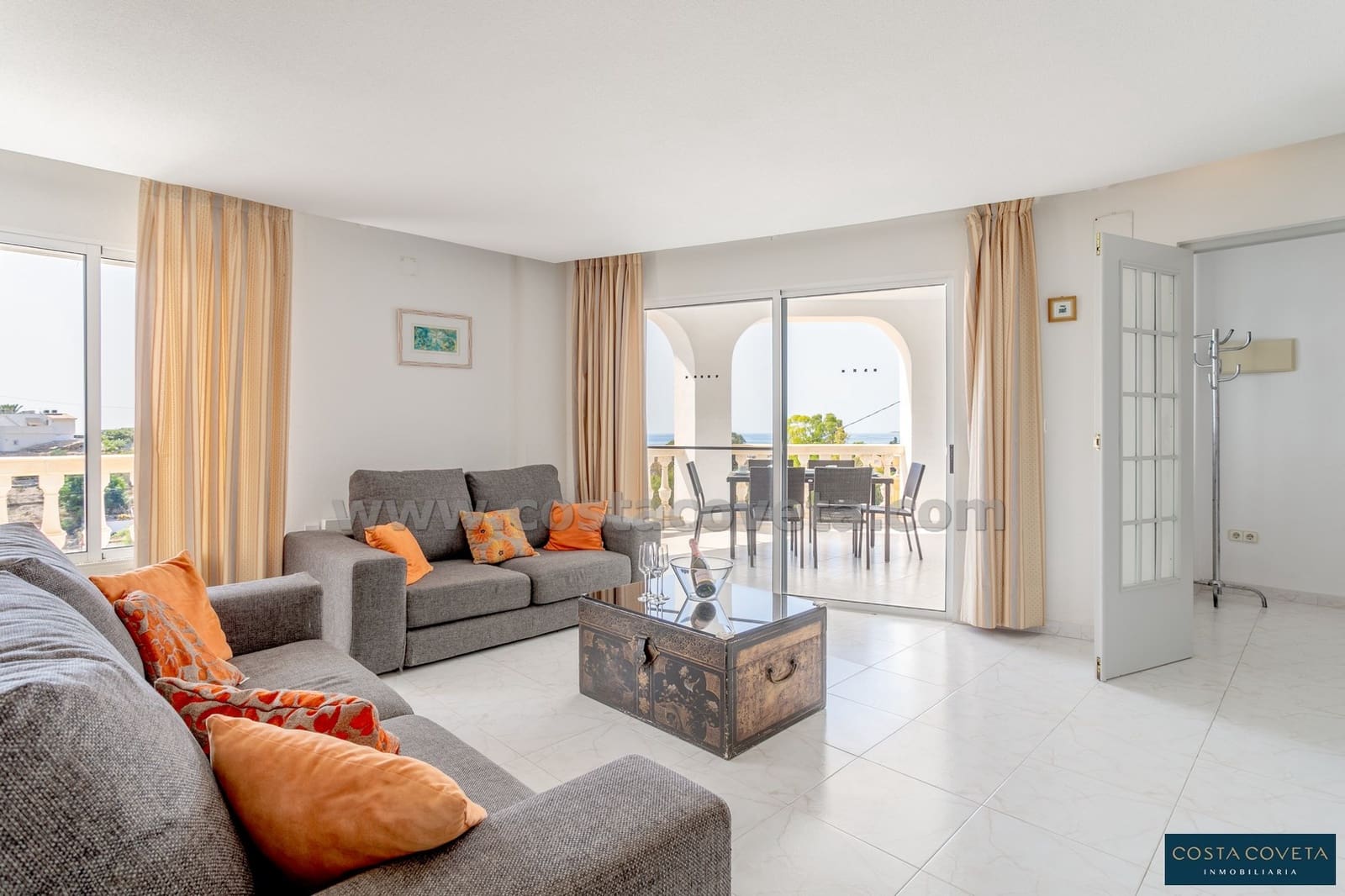 4 bedroom Villa for sale in Coveta Fuma with pool garage - € 675,000 (Ref: 9462619)