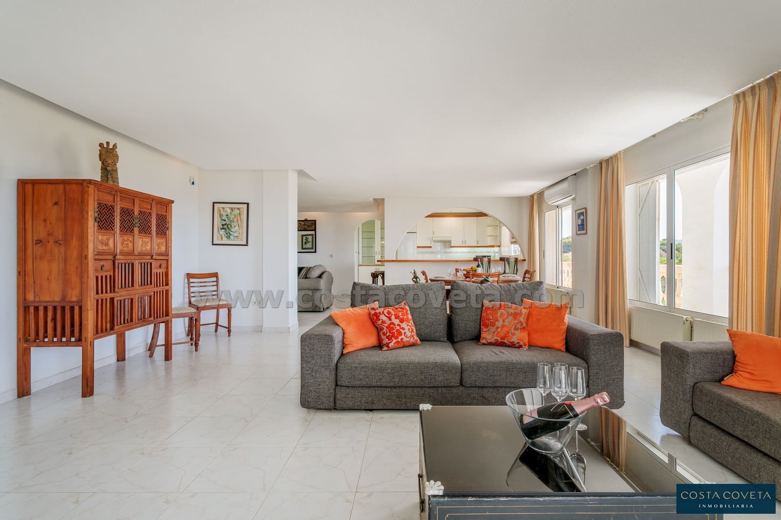 4 bedroom Villa for sale in Coveta Fuma with pool garage - € 675,000 (Ref: 9462619)