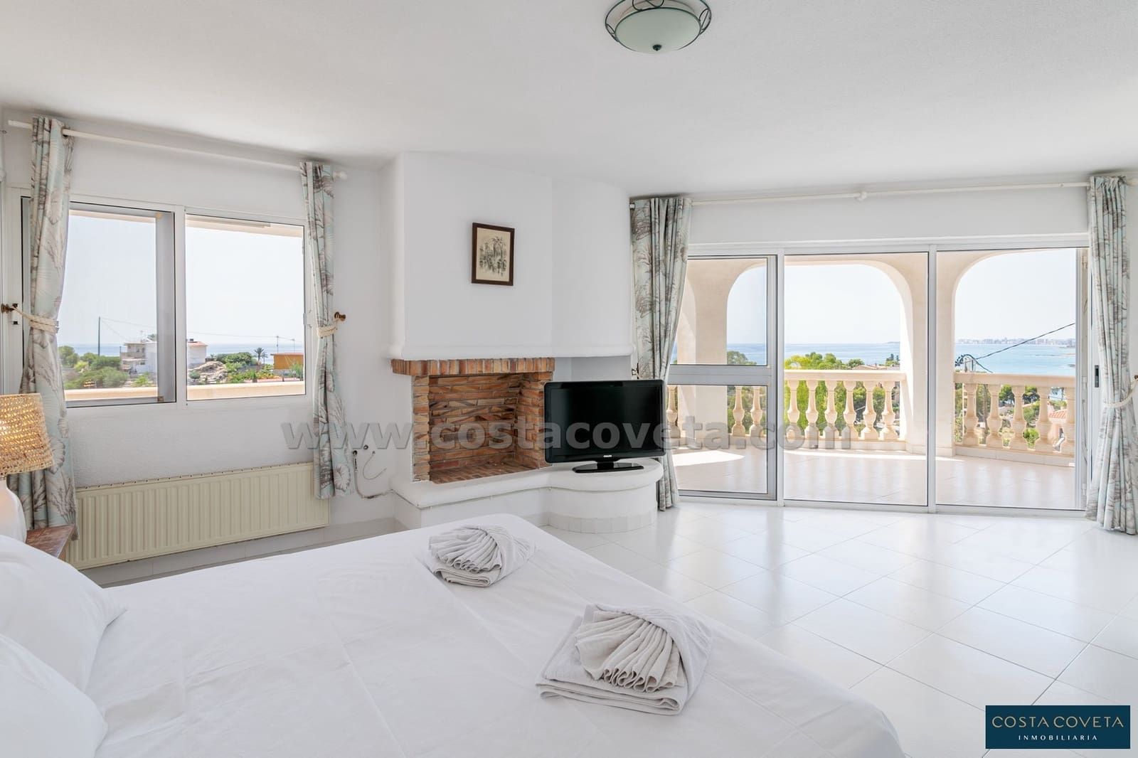 4 bedroom Villa for sale in Coveta Fuma with pool garage - € 675,000 (Ref: 9462619)