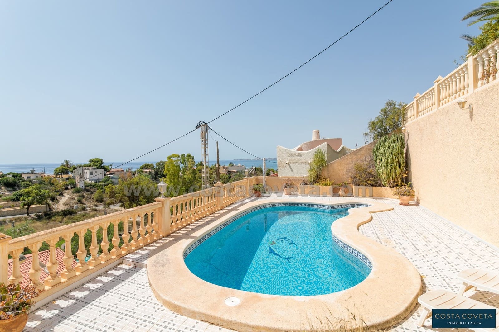 4 bedroom Villa for sale in Coveta Fuma with pool garage - € 675,000 (Ref: 9462619)